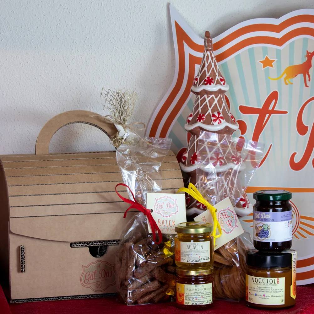 Valigetta regalo Gat Dus con biscotti Brick, mieli, mostarda Cugnà e crema Nocciol8